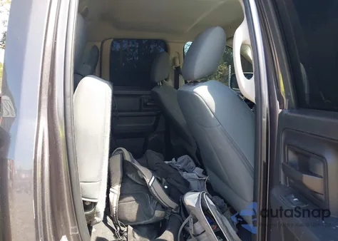 2017 Ram 1500 Express 4X4 6'4 Box from USA, damaged, VIN 1C6RR7FT9HS594361